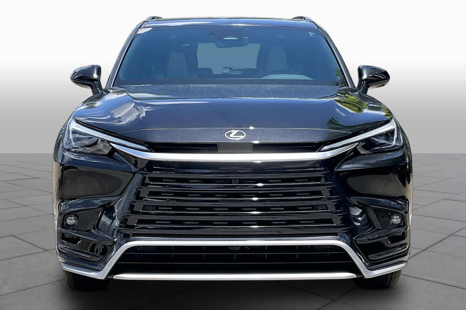 New 2026 Lexus TX 500h AWD w/ Technology Package image 2