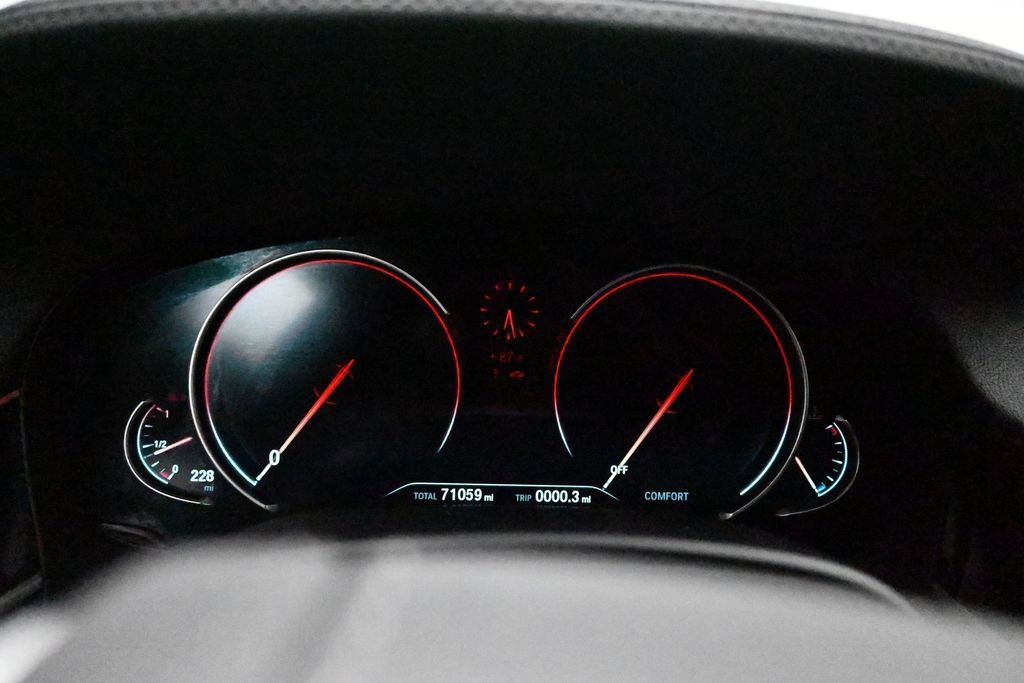 Used 2019 BMW 740i w/ M Sport Package RWD image 14