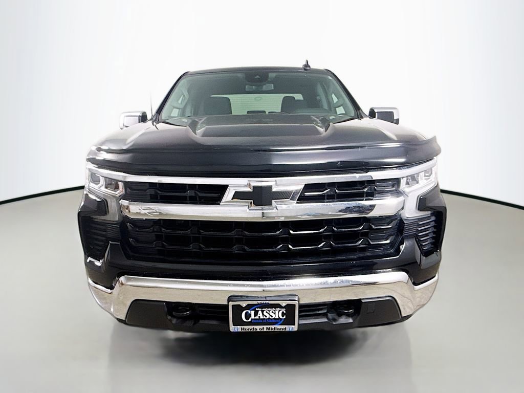 Used 2022 Chevrolet Silverado 1500 LT w/ Protection Package image 2