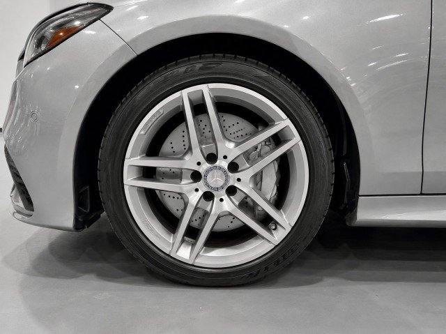 Used 2014 Mercedes-Benz E 550 4MATIC Sedan w/ Premium 1 Package image 9