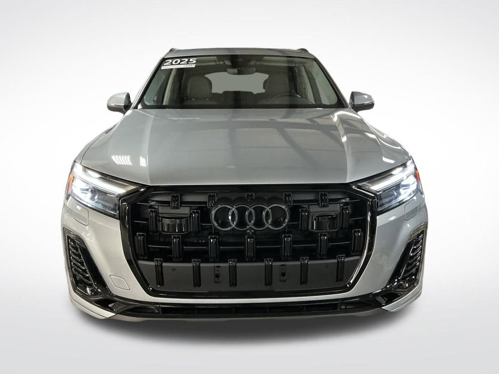 Used 2025 Audi Q7 3.0T Premium Plus w/ Premium Plus Package image 9