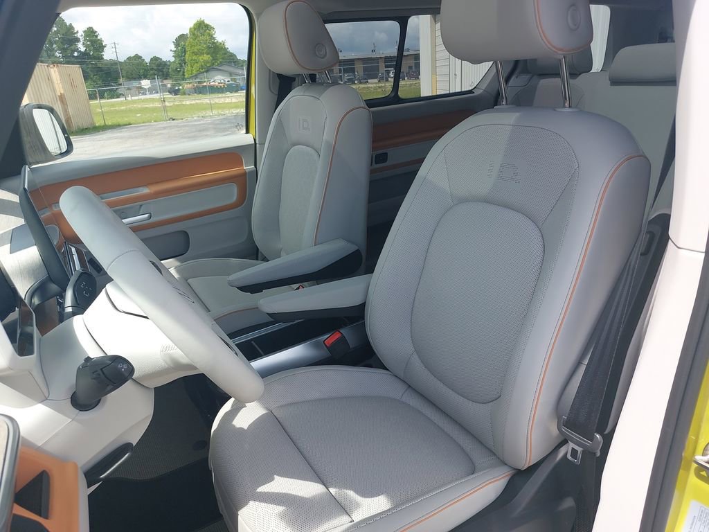 New 2025 Volkswagen ID. Buzz 1st Edition image 16