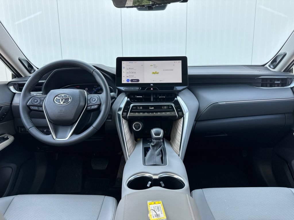Used 2024 Toyota Venza Limited AWD/4WD image 37
