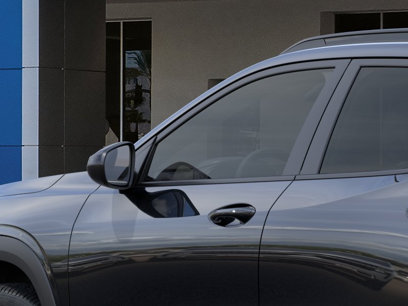 New 2026 Chevrolet Trax LT w/ Midnight Edition FWD image 12