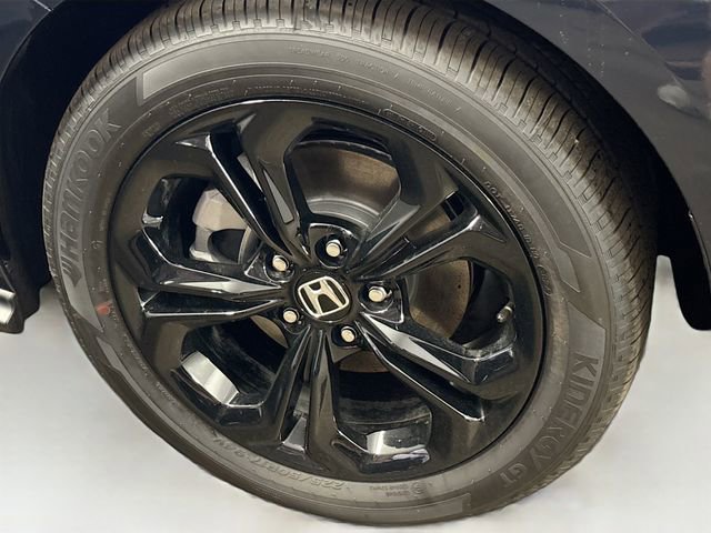 Certified 2025 Honda Accord SE image 17