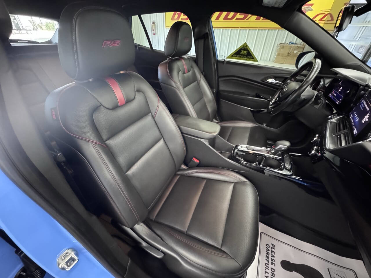 Used 2024 Chevrolet Trax RS w/ Driver Confidence Package image 36