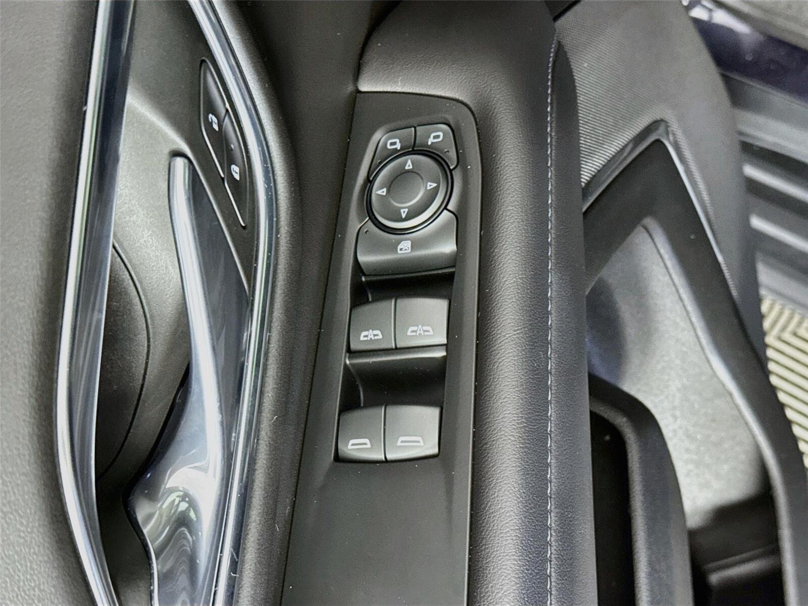 Certified 2023 GMC Yukon SLE w/ Gmc Pro Safety Plus Package AWD/4WD image 19