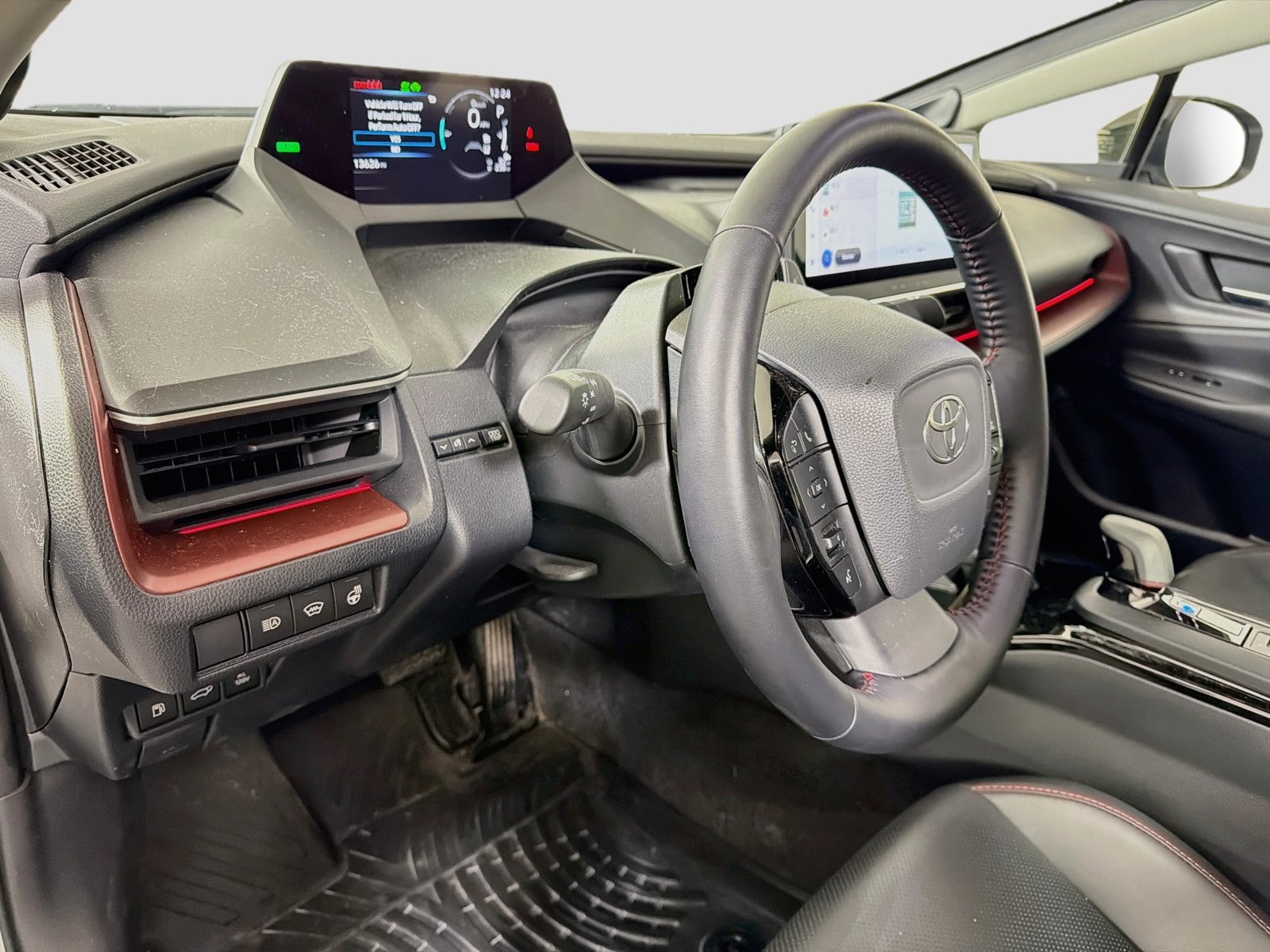 Used 2024 Toyota Prius Prime Premium w/ Advanced Technology Package FWD image 10