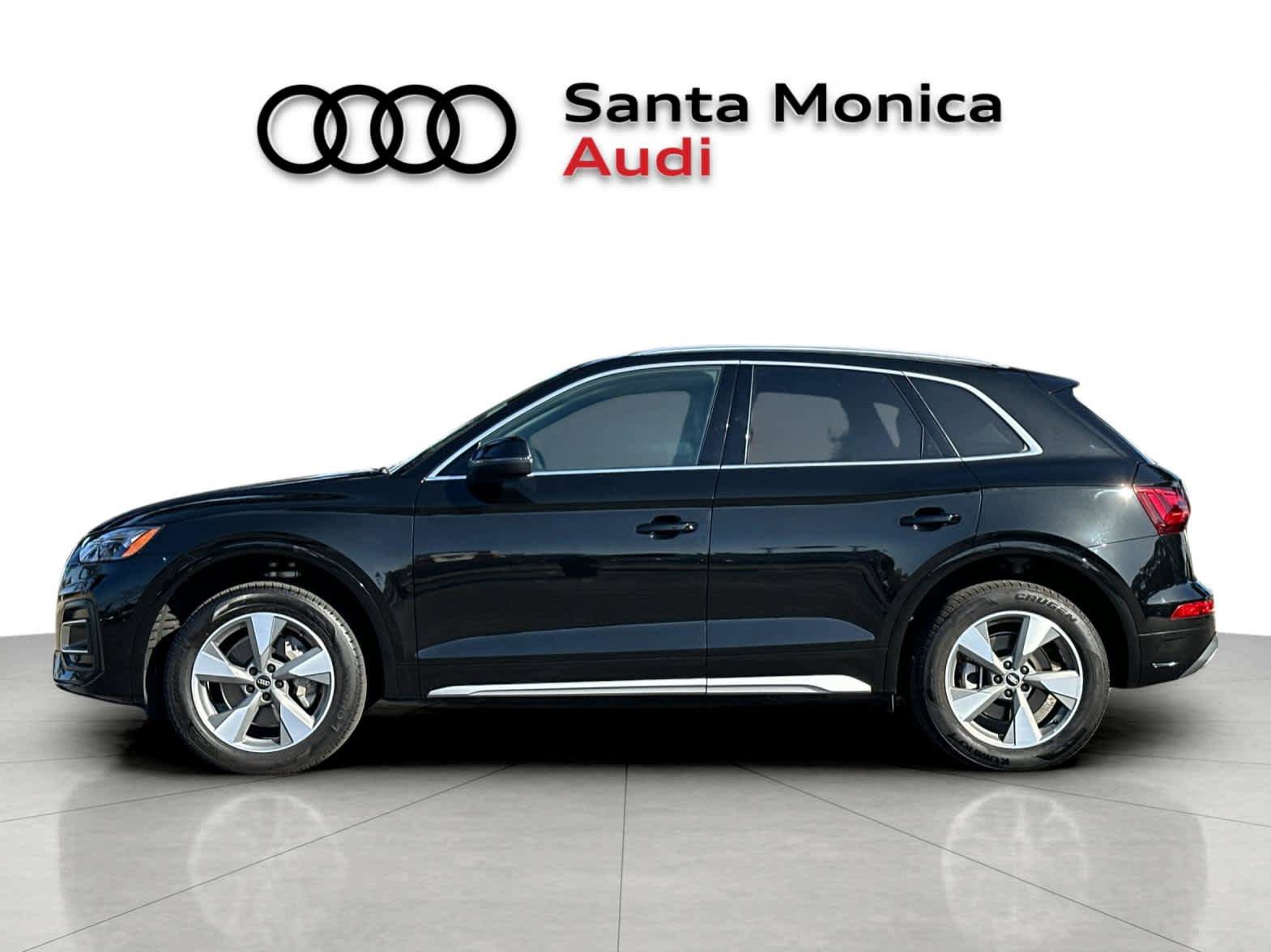 Used 2023 Audi Q5 2.0T Premium w/ Convenience Package AWD/4WD image 5