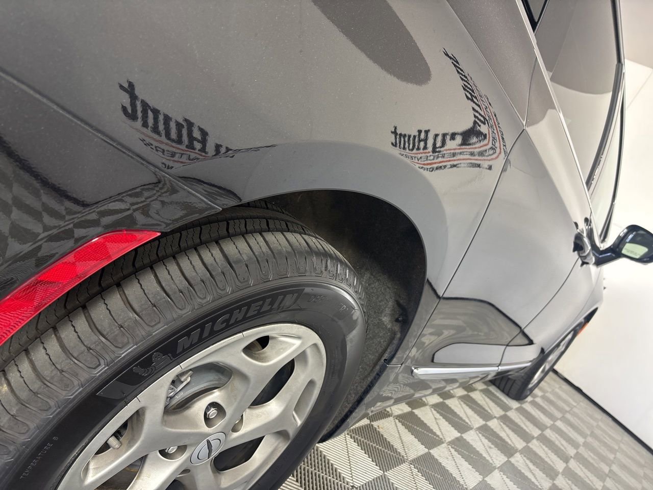 Used 2023 Chrysler Pacifica Limited image 40