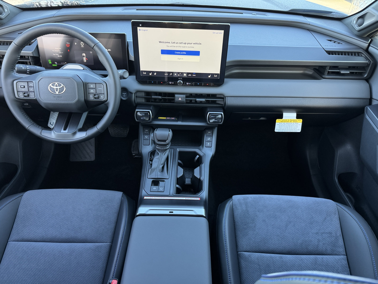New 2026 Toyota RAV4 XSE AWD/4WD image 4