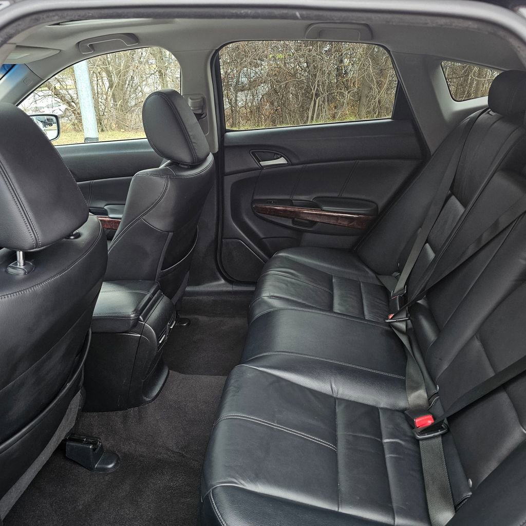 Used 2012 Honda Crosstour EX-L image 18