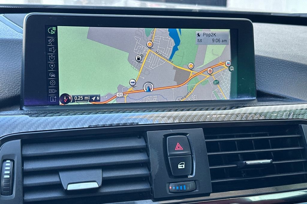 Used 2015 BMW M4 Convertible image 21