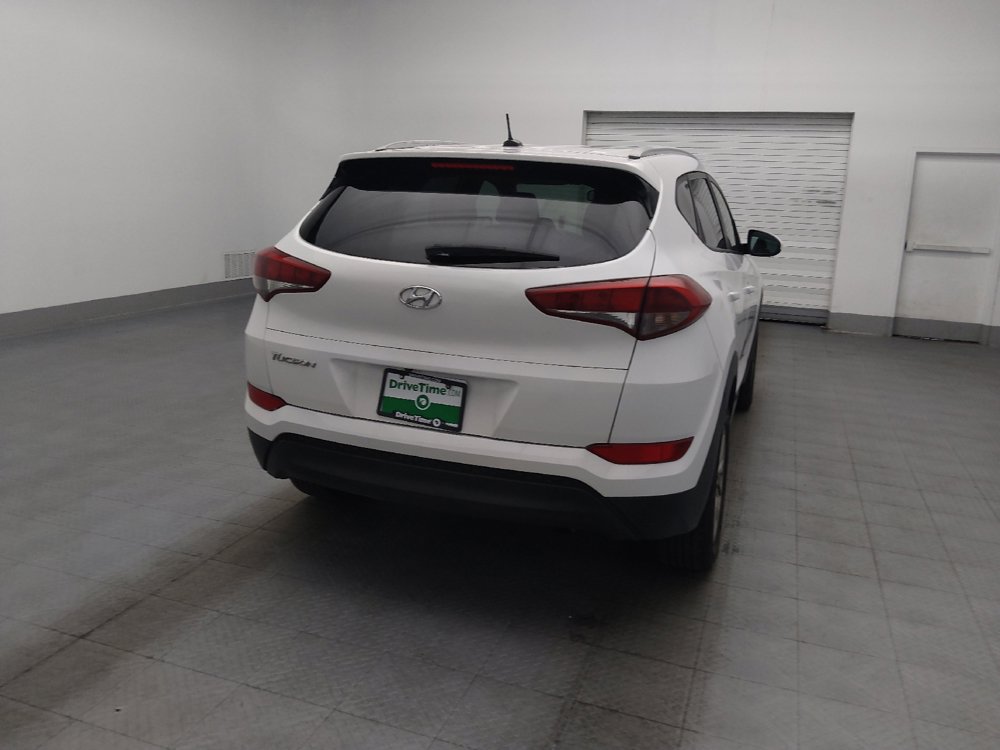 Used 2016 Hyundai Tucson SE w/ Option Group 02 FWD image 7