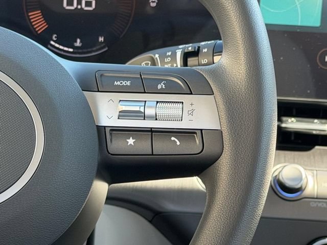 New 2026 Hyundai Kona SE FWD image 11