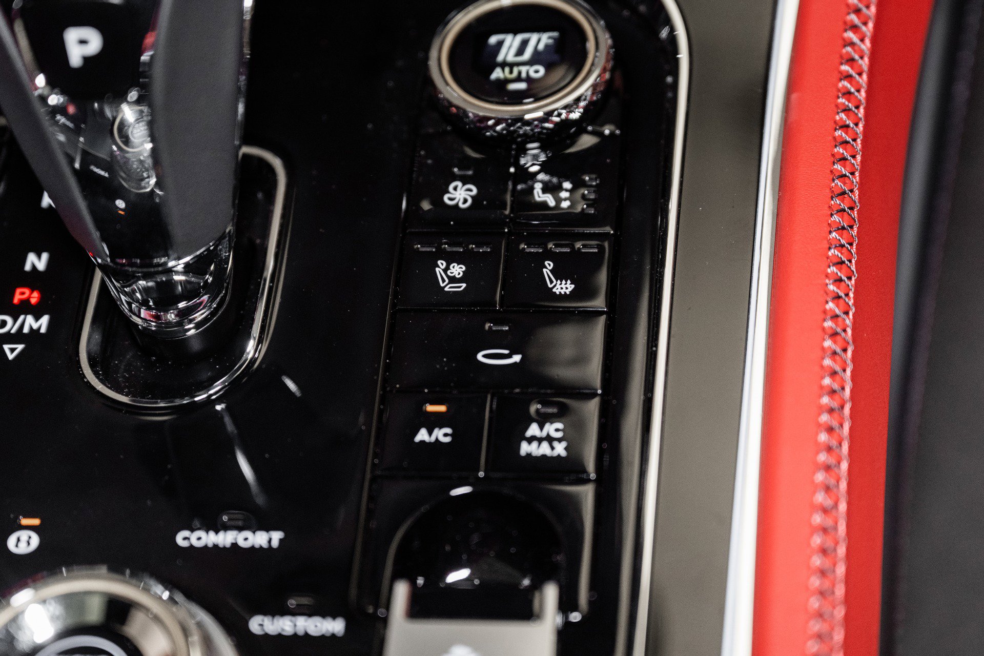 Used 2024 Bentley Continental GT V8 image 36