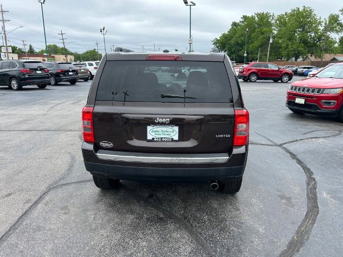 Used 2014 Jeep Patriot Limited w/ Sun/Sound Group FWD image 4