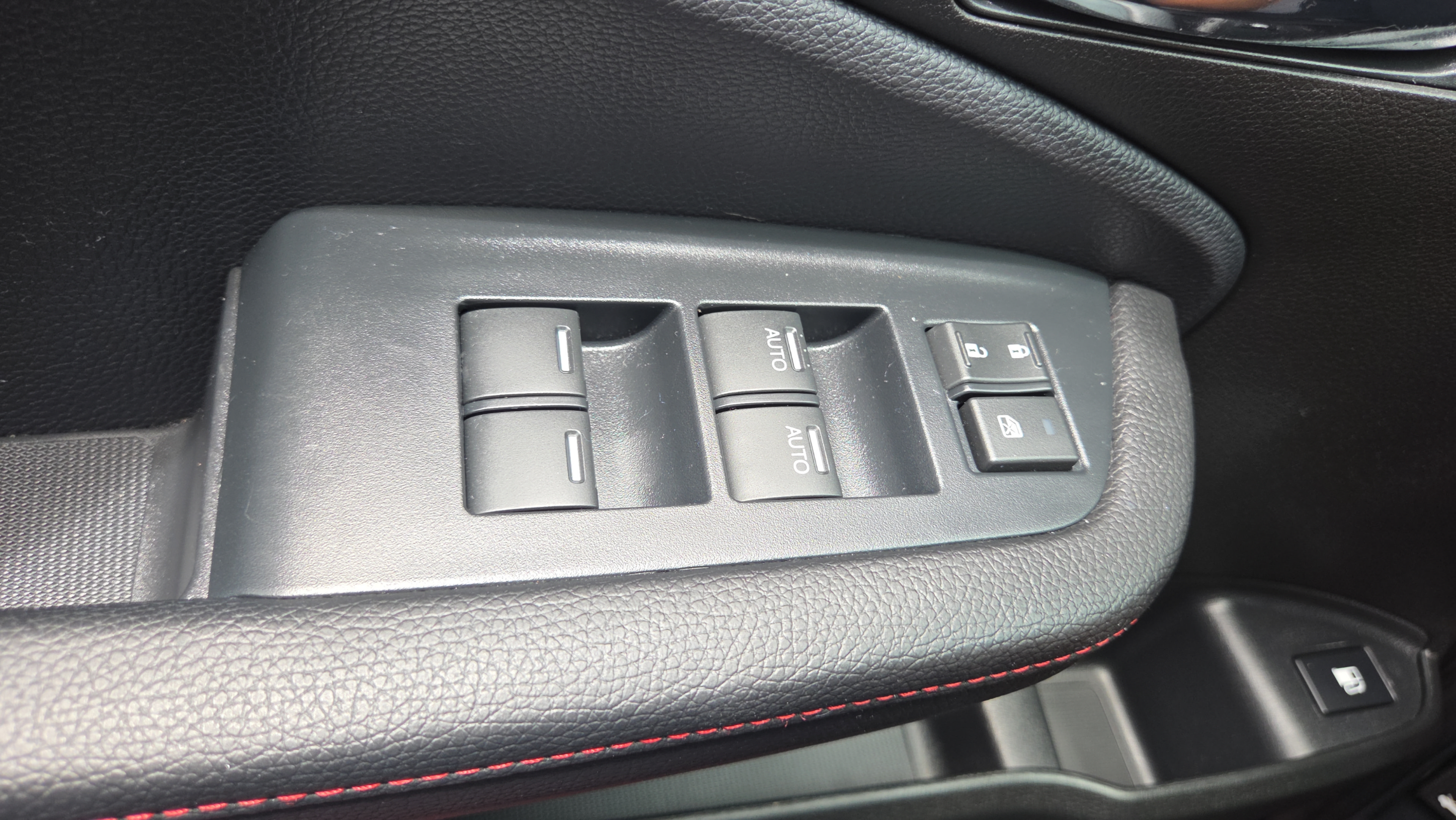 Used 2024 Honda Ridgeline Black Edition image 35