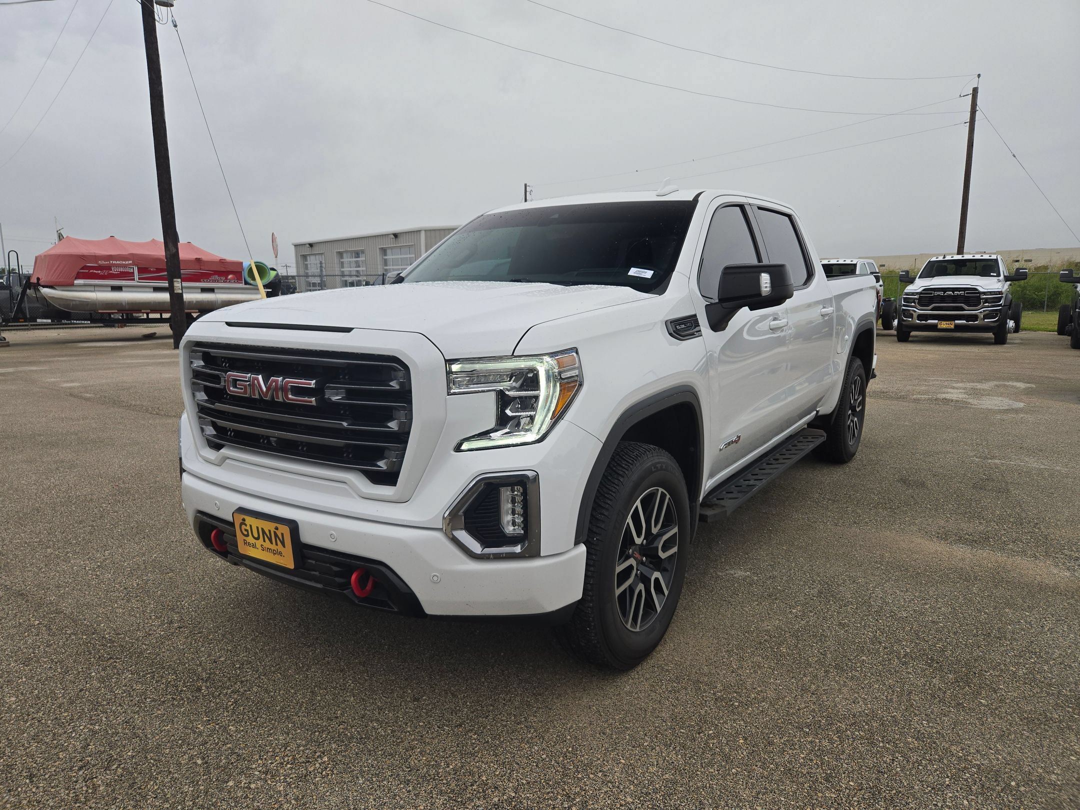 Used 2021 GMC Sierra 1500 AT4 w/ AT4 Value Package AWD/4WD image 7