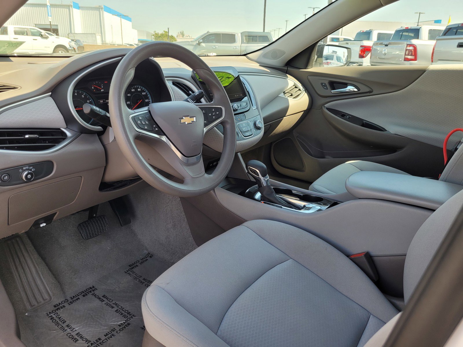 Used 2023 Chevrolet Malibu LS FWD image 9