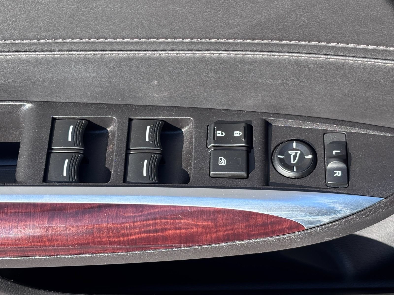 Used 2017 Acura TLX V6 w/ Advance Package FWD image 20