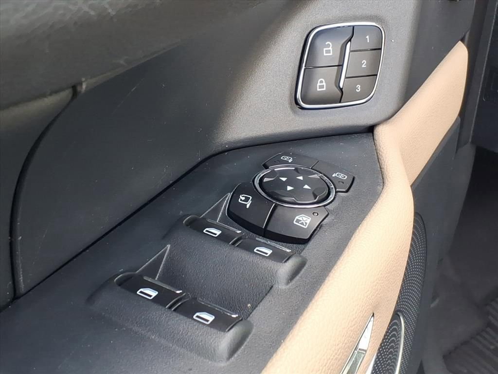 Used 2022 Ford Expedition Max Limited AWD/4WD image 12