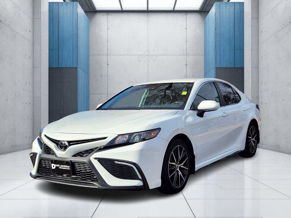 Used 2023 Toyota Camry SE w/ Convenience Package image 22
