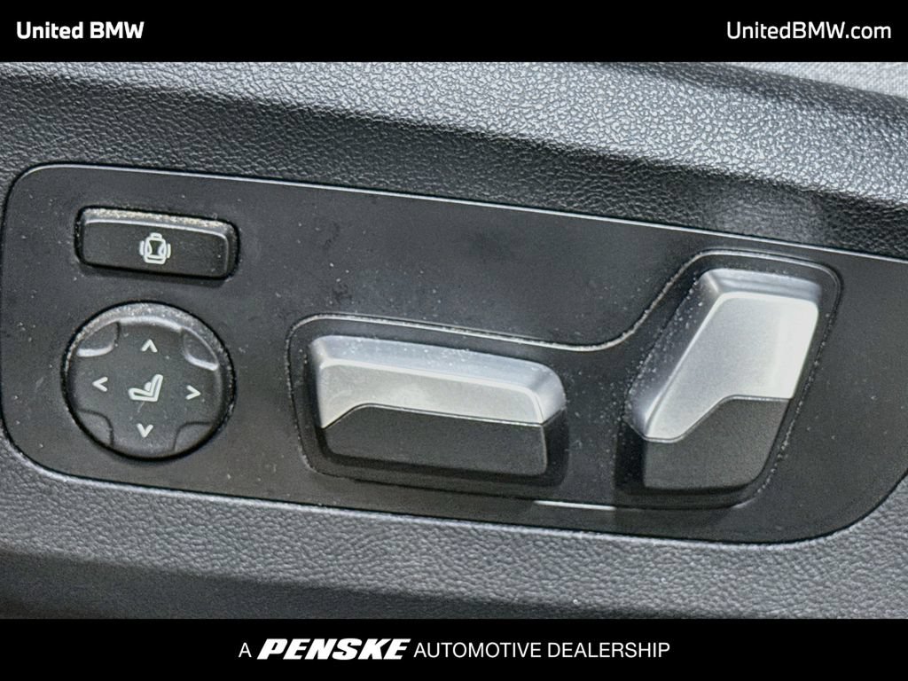 Certified 2024 BMW X5 sDrive40i w/ Premium Package RWD image 11