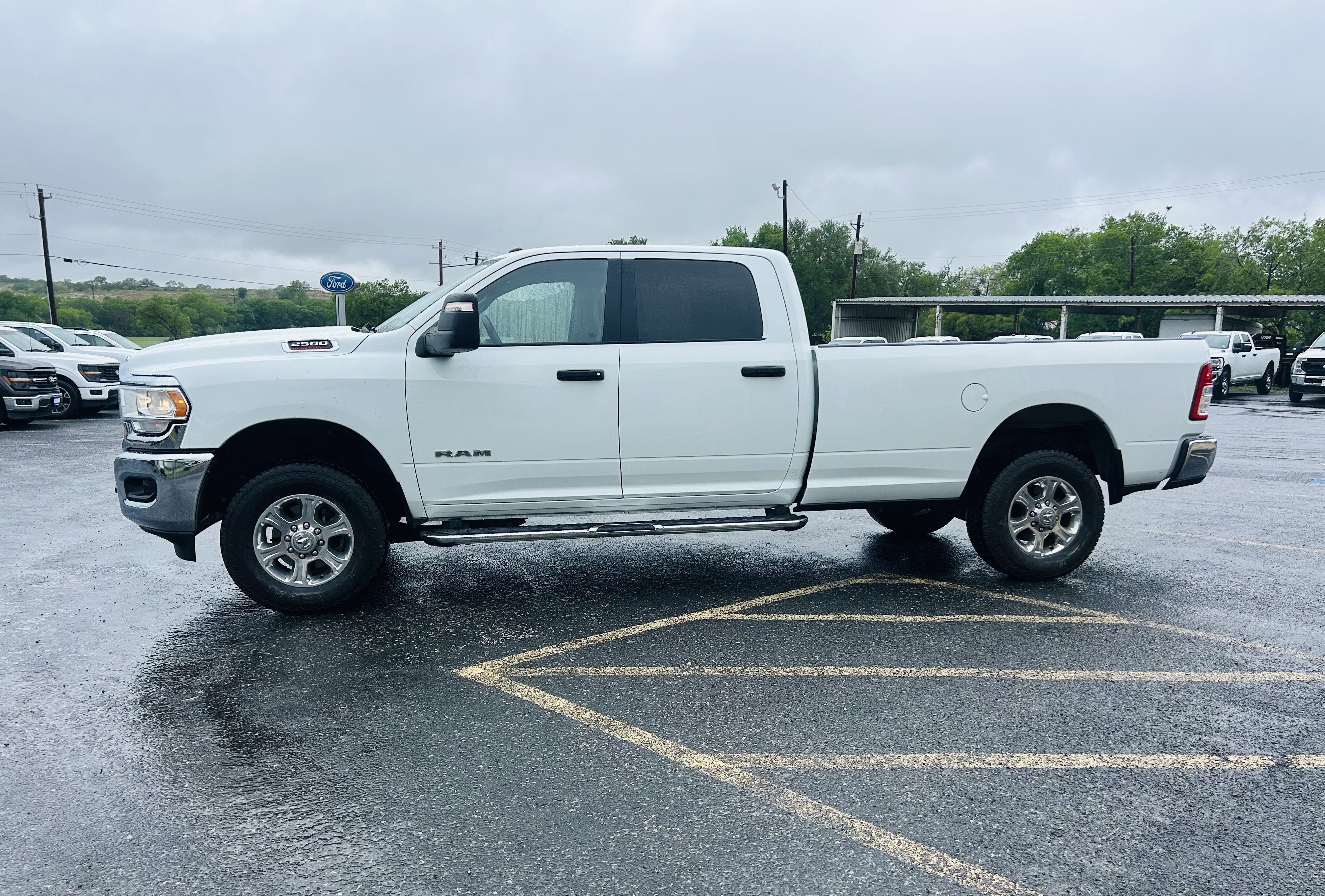 Used 2024 RAM 2500 Big Horn AWD/4WD image 5