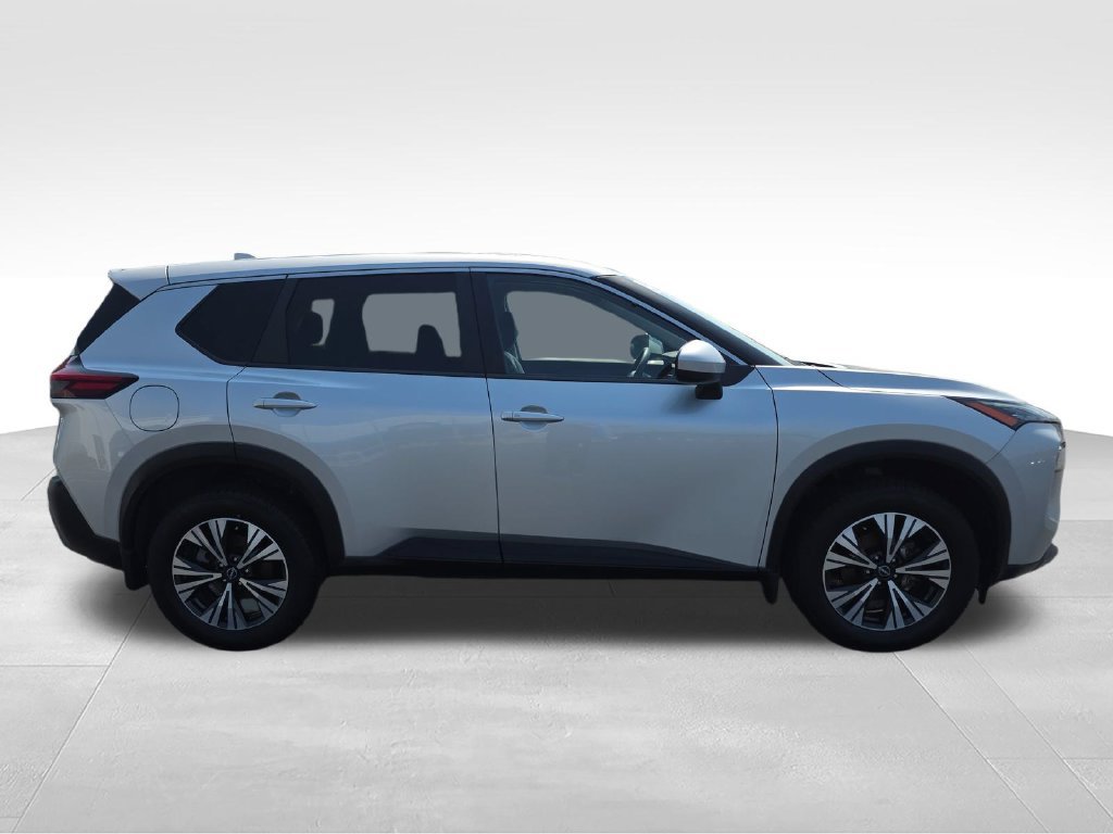 Used 2023 Nissan Rogue SV AWD/4WD image 7