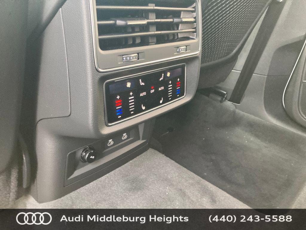Certified 2026 Audi Q8 Premium Plus w/ Premium Plus Package AWD/4WD image 24