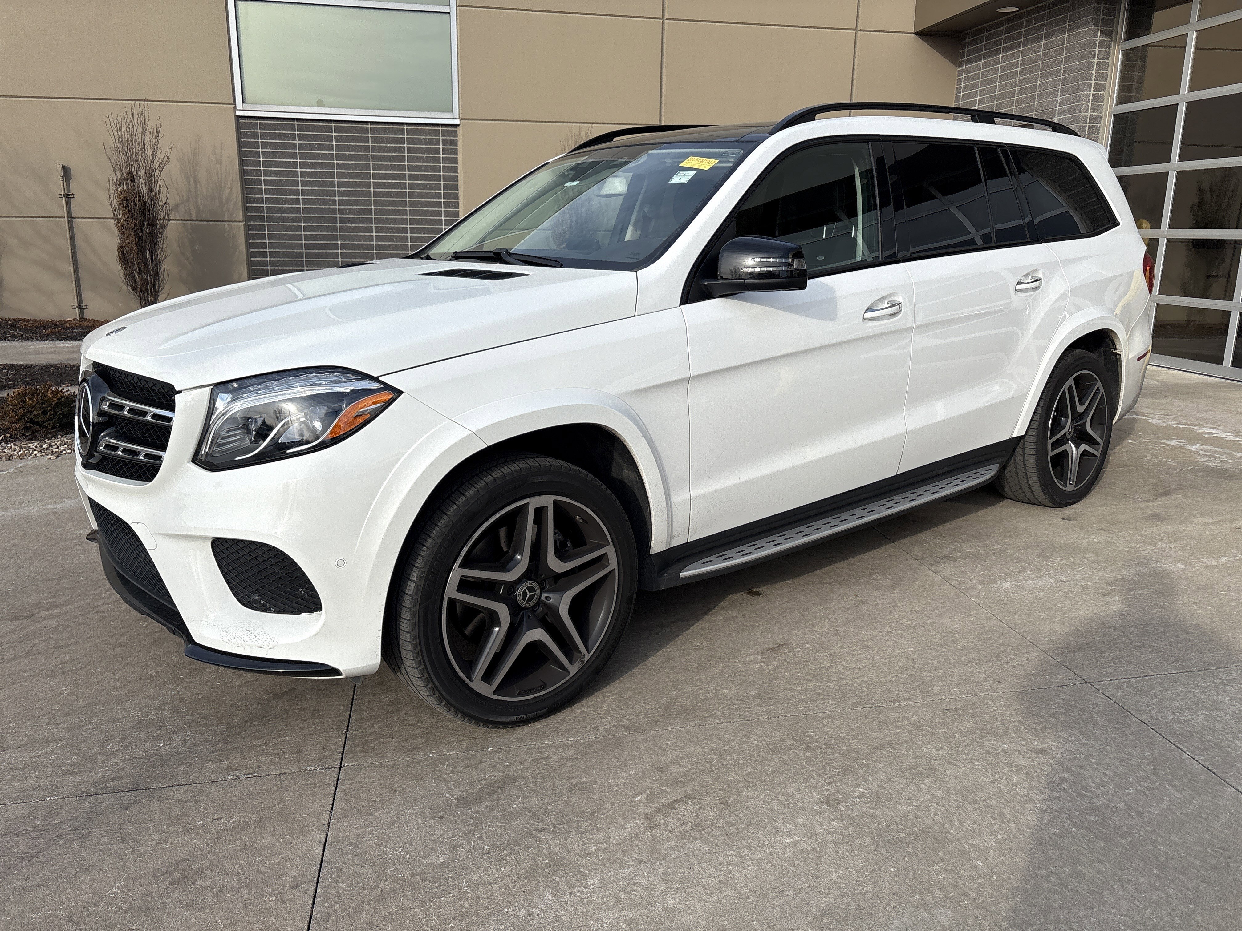 Used 2019 Mercedes-Benz GLS 550 4MATIC image 5