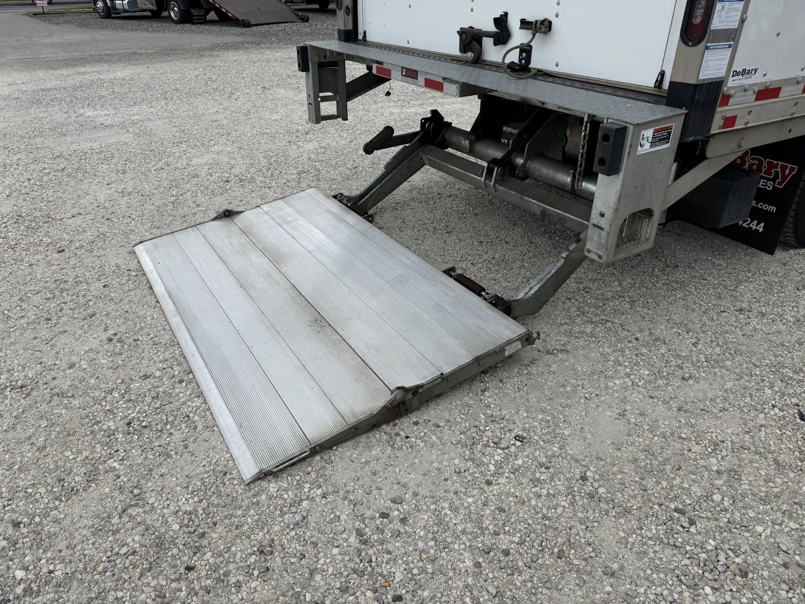 Used 2023 Chevrolet Low Cab Forward 5500XD RWD image 10