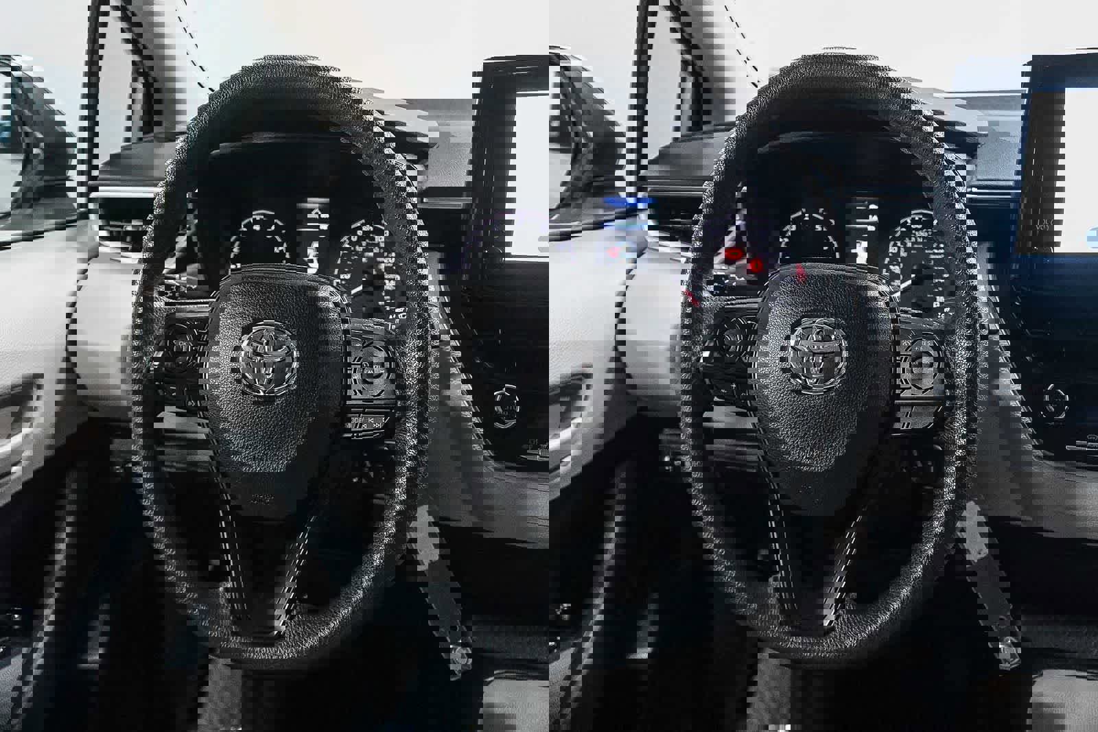 Certified 2023 Toyota Corolla LE w/ Carpet Mat Package (TMS) image 16