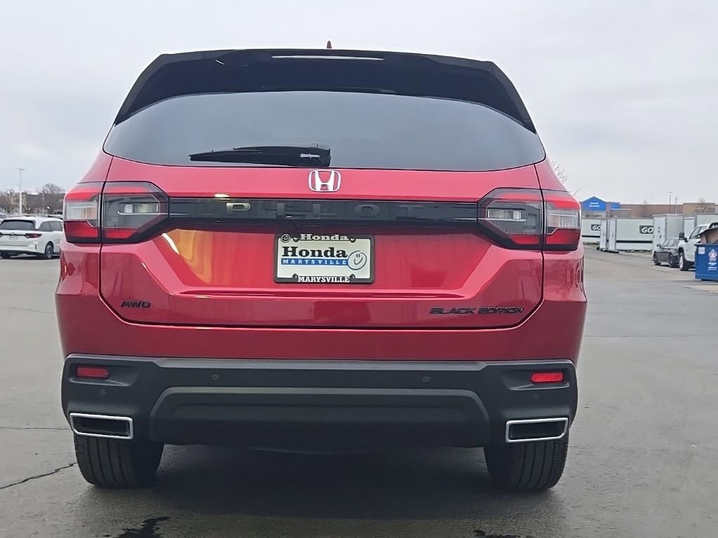 Used 2025 Honda Pilot Black Edition image 6
