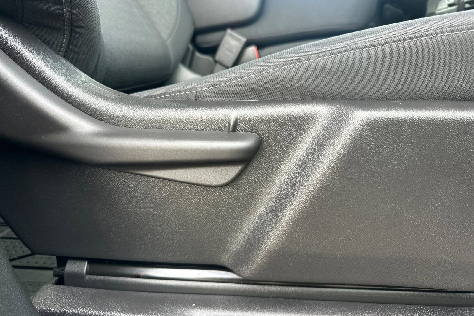 Used 2026 Chevrolet Silverado 1500 Custom w/ Turbomax Blackout Package image 22