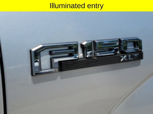 Used 2018 Ford F150 XLT w/ Equipment Group 302A Luxury AWD/4WD image 8