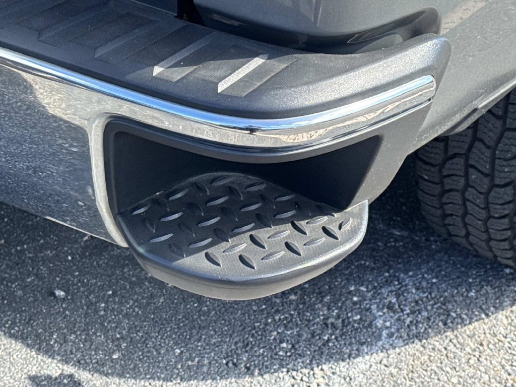 Used 2017 Chevrolet Silverado 1500 LT w/ All Star Edition RWD image 15