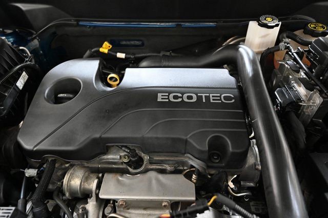 Used 2021 Chevrolet Equinox Premier w/ LPO, Floor Liner Package image 28