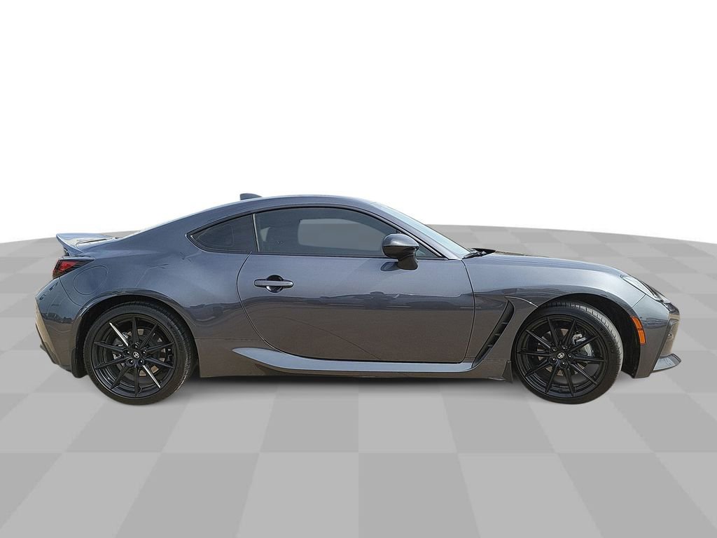 Used 2025 Toyota GR86 Premium image 9