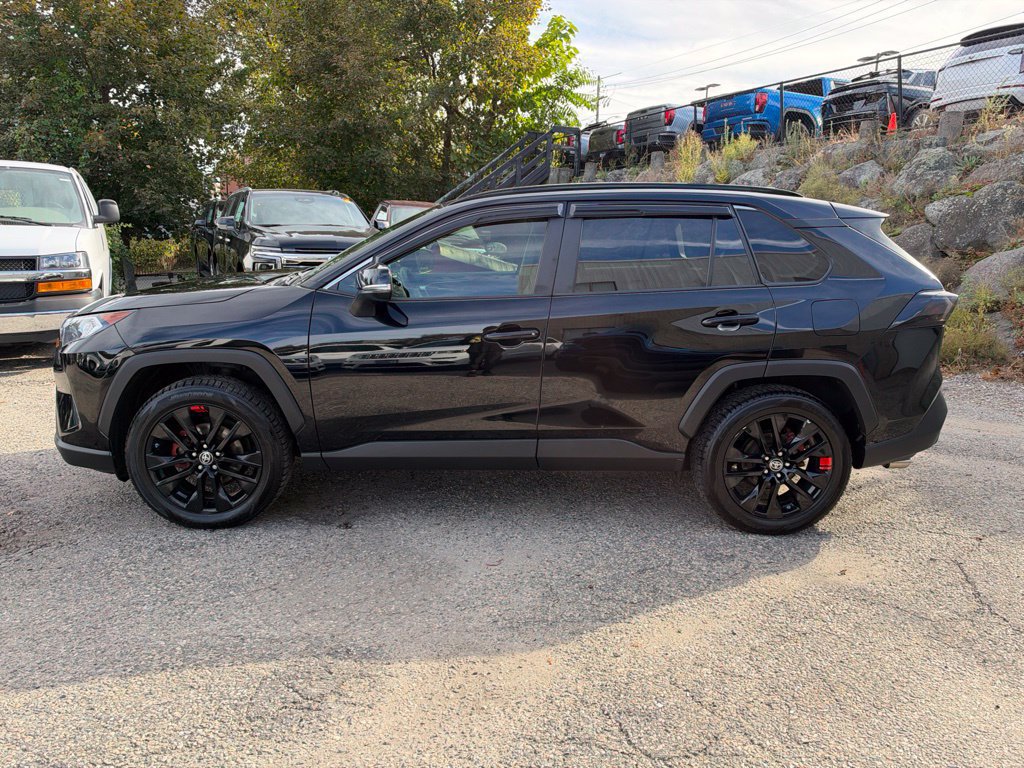 Used 2019 Toyota RAV4 XLE Premium w/ Cold Weather Package AWD/4WD image 2