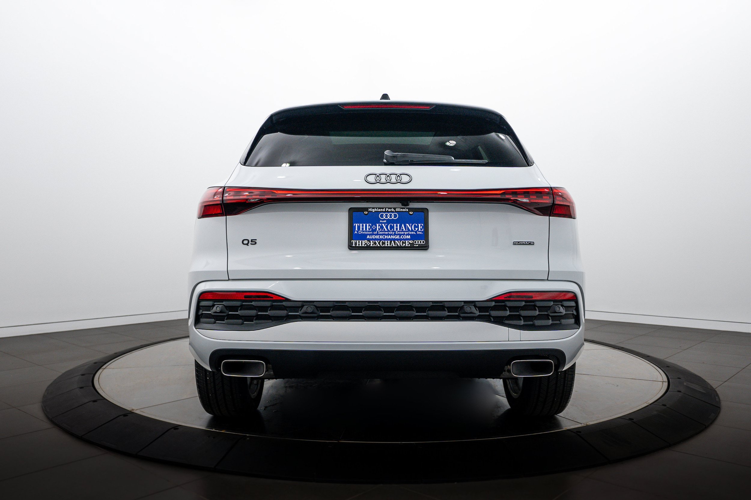 Used 2025 Audi Q5 Premium Plus AWD/4WD image 21