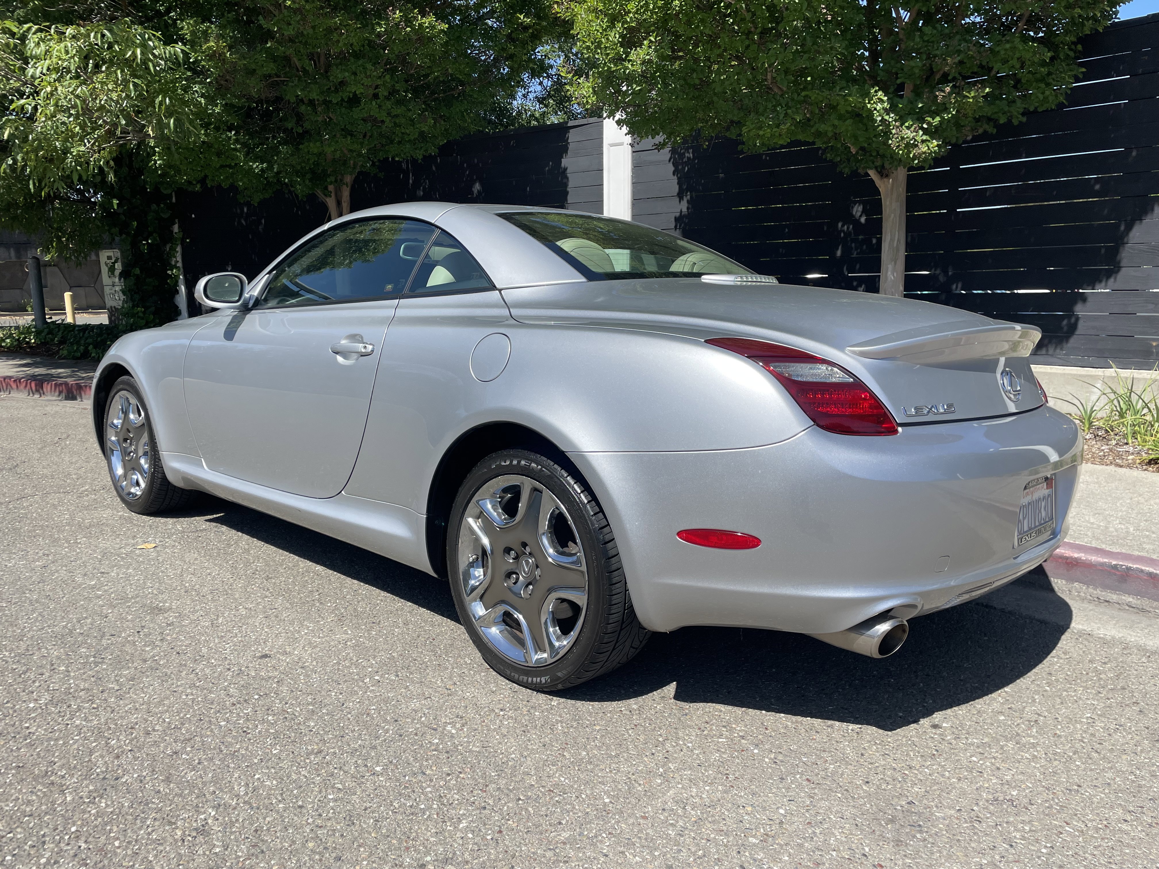 Used 2007 Lexus SC 430 Convertible RWD image 5