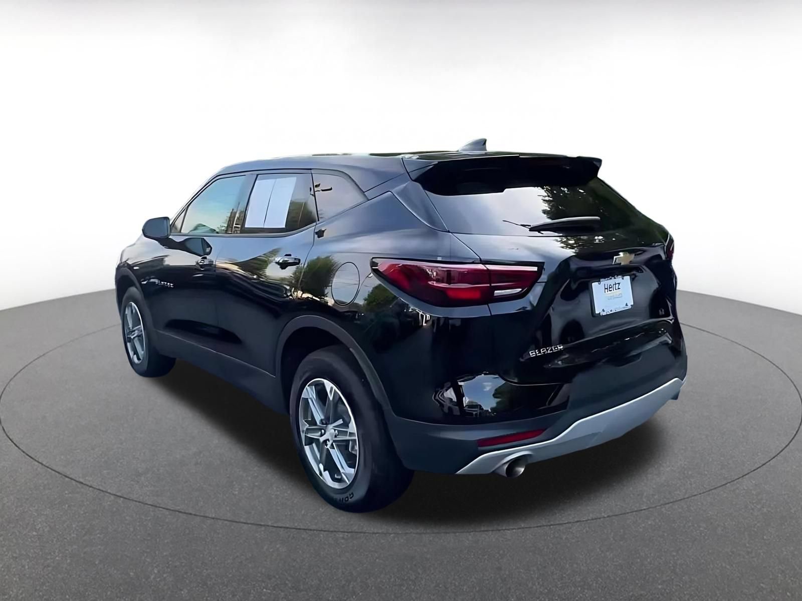 Used 2026 Chevrolet Blazer LT FWD image 10