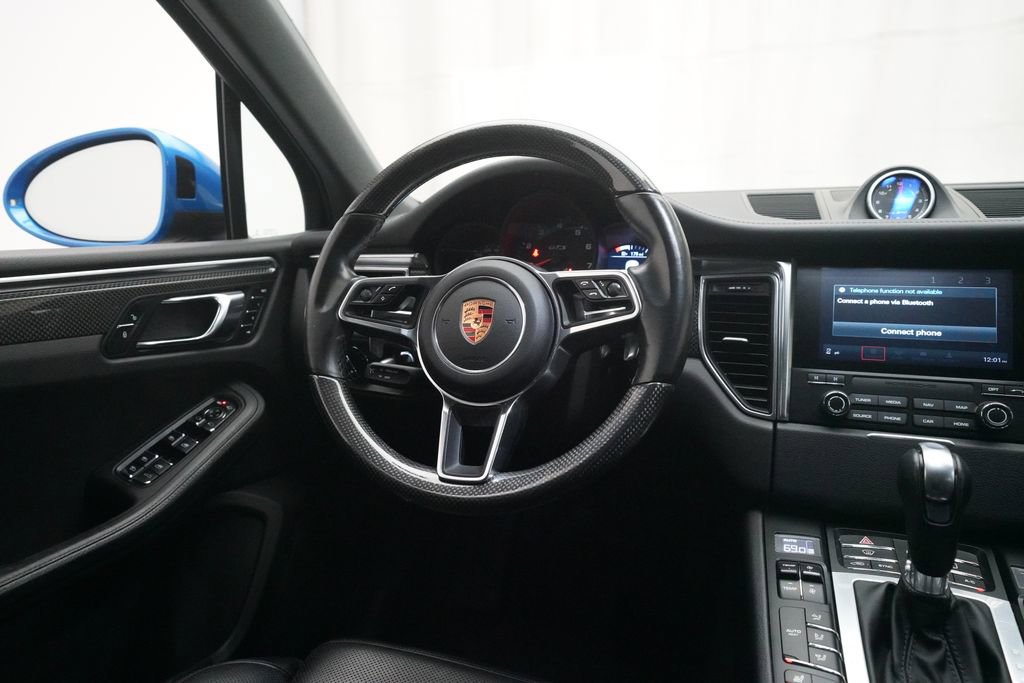 Used 2017 Porsche Macan GTS AWD/4WD image 17