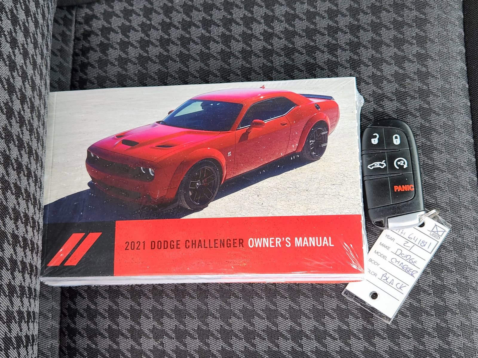 Used 2021 Dodge Challenger R/T w/ Performance Handling Group RWD image 44