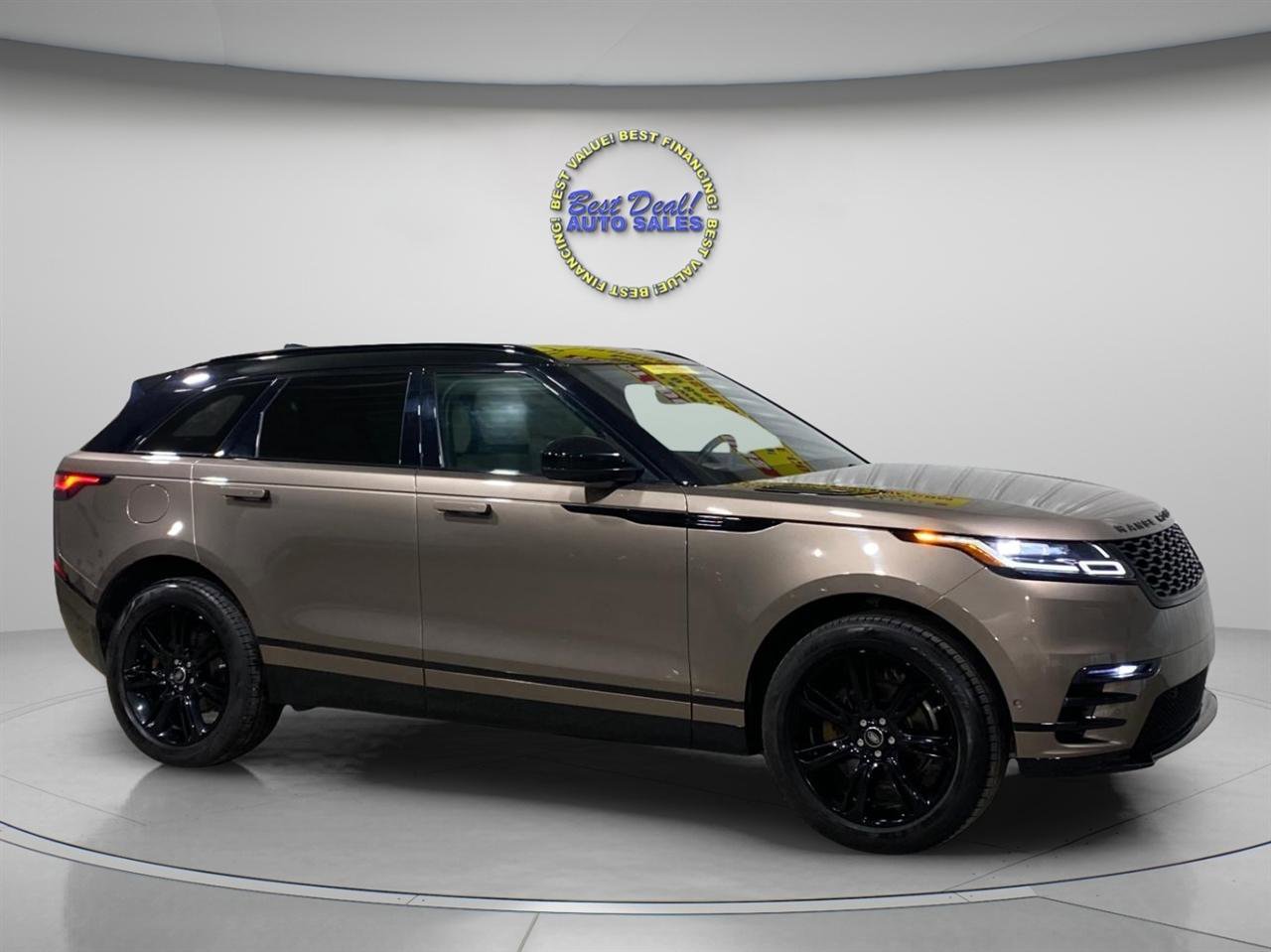 Used 2018 Land Rover Range Rover Velar R-Dynamic SE image 23