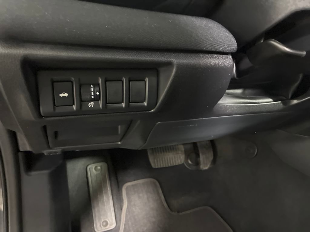 Certified 2025 Subaru Legacy Premium AWD/4WD image 20