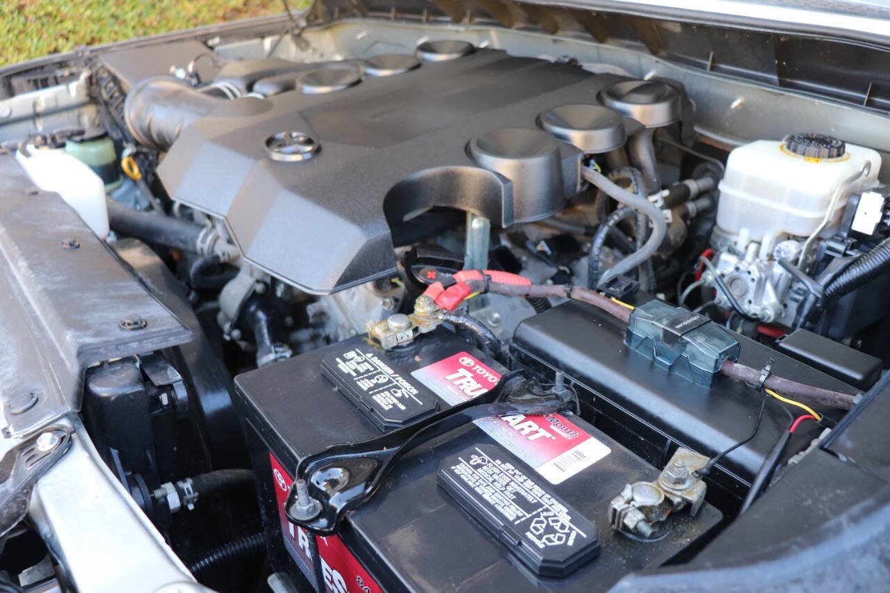 Used 2010 Toyota FJ Cruiser 4WD image 13