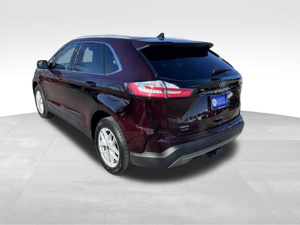 Used 2022 Ford Edge SEL w/ Convenience Package image 4